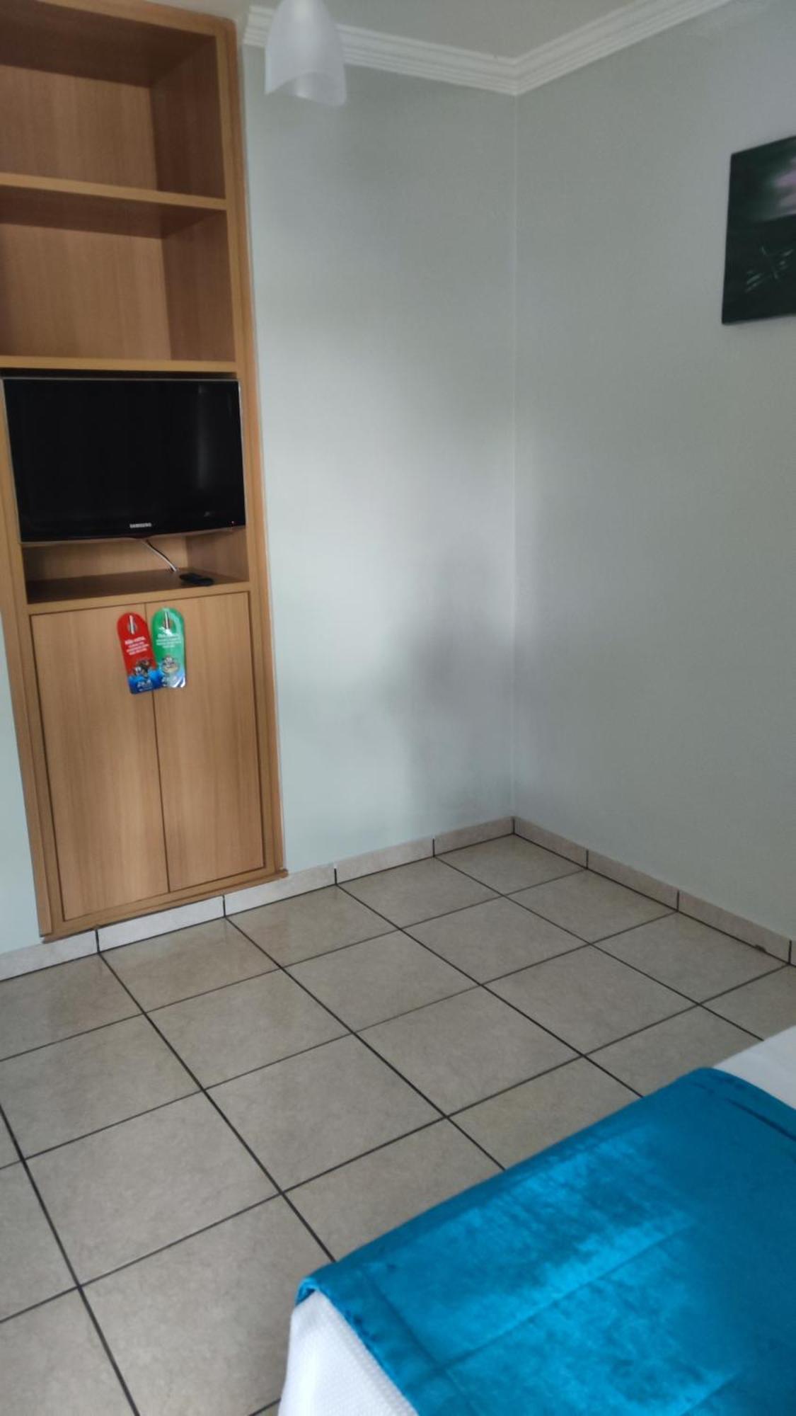 Diroma Fiori - Hoteis Com Roupa De Cama --- Destinos Combinados Turismo Caldas Novas Ngoại thất bức ảnh