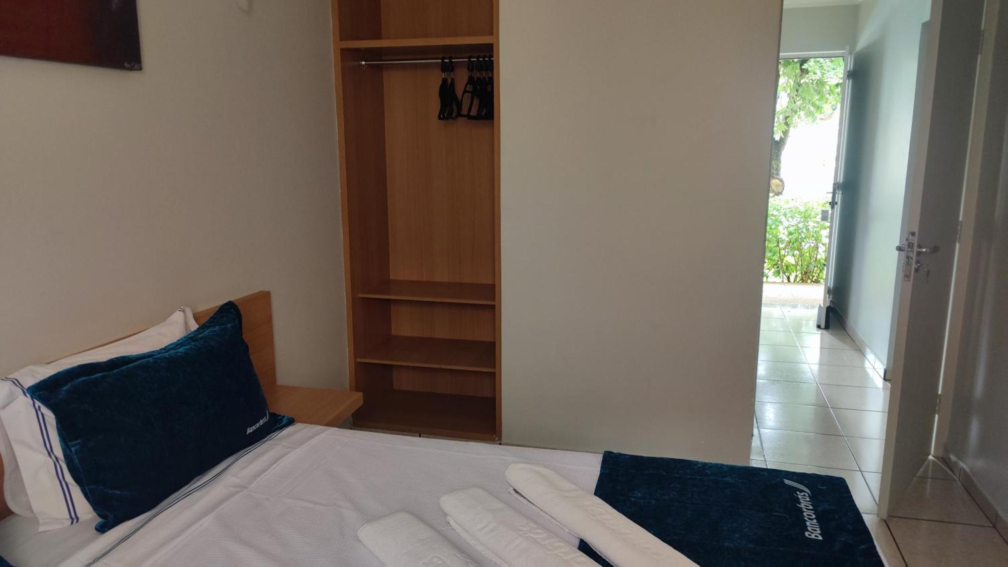 Diroma Fiori - Hoteis Com Roupa De Cama --- Destinos Combinados Turismo Caldas Novas Ngoại thất bức ảnh